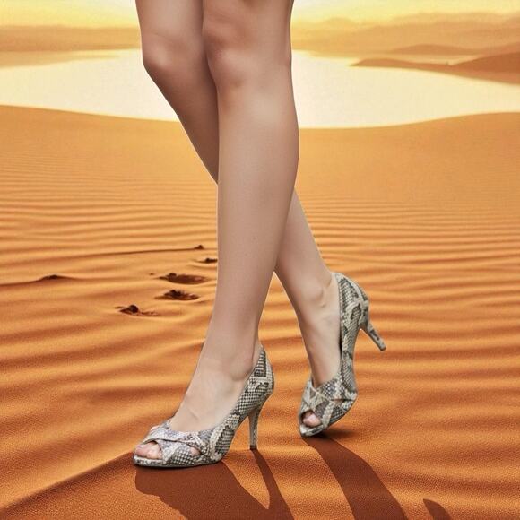 Kate Spade Peep Toe Heels Beige Python Snake Leather Heels Womens 7.5 Italy 2004 - Picture 1 of 13